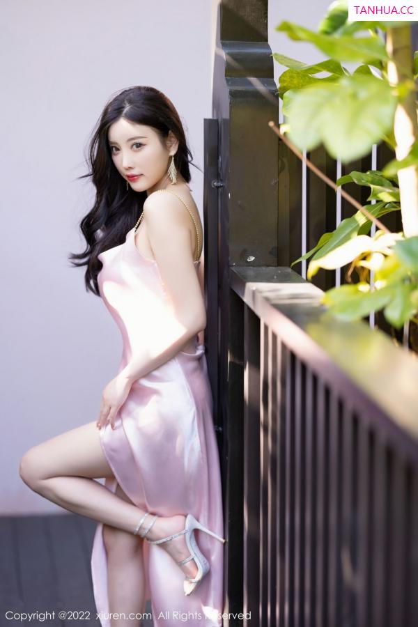 杨晨晨 sugar小甜心CC [XiuRen]高清写真图 2022.05.31 No.5088 杨晨晨Yome第24张图片